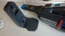 image client 9 Aspirateur sans fil BLACK+DECKER BHHV520BF QW