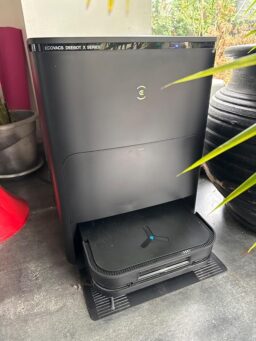image client 9 Robot Aspirateur Laveur Ecovacs X5 Omni Black