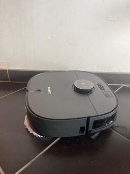image client 9 Robot Aspirateur Laveur Eureka J12 Ultra
