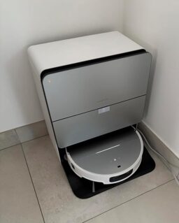 image client 9 Robot Aspirateur Laveur Roborock Saros 20