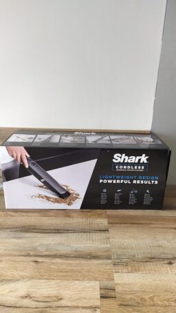 image client 9 Aspirateur À Main sans fil Shark WandVac 1.0 Wv200eu