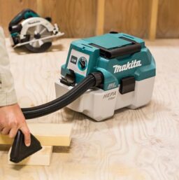 Image du fabricant 2 du Makita DVC750LZX1 aspirateur bleu